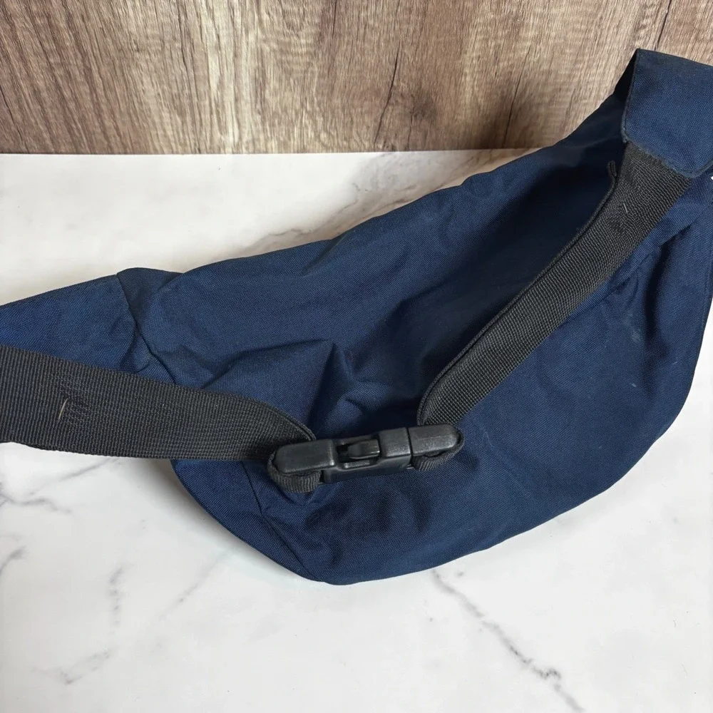 Vintage JanSport Fanny‎ Pack Navy Blue Waist Bag Crossbody Travel Utility Zip